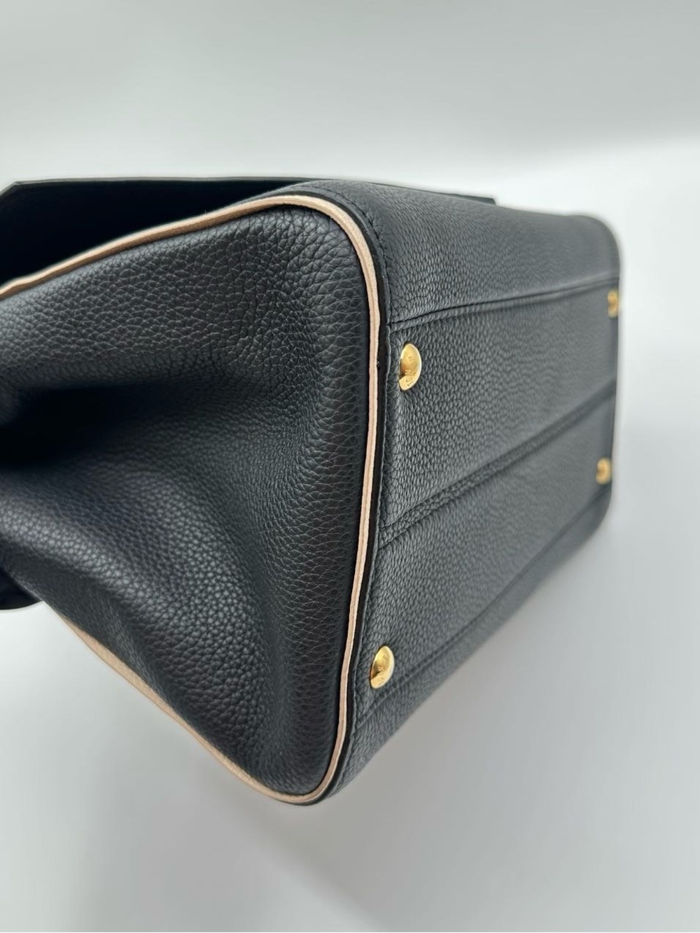 #83 LV Double Monogram - Picture 5 of 10